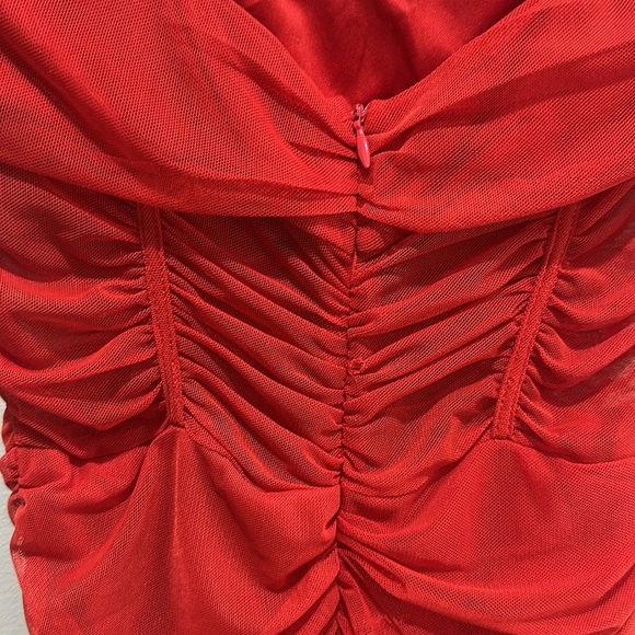 Superdown Kambella Ruched‎ Mini Dress in Red size medium - Picture 6 of 11